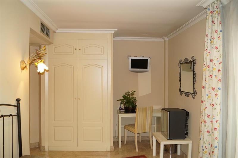 Caballero Errante Madrid Exterior foto